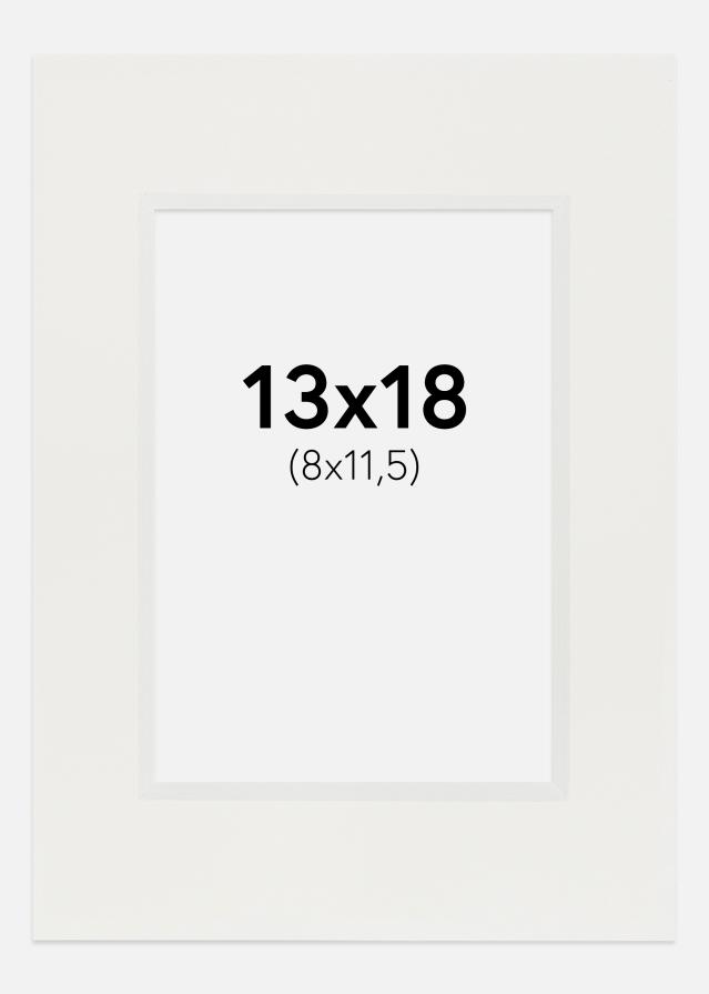 Paspartŭ Bela 3 mm Bel notranji rob 13x18 cm (8x11,5)