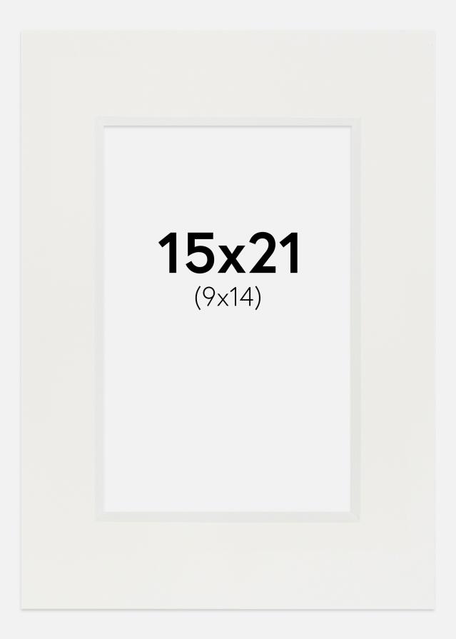 Paspartŭ Bela 3 mm Bel notranji rob 15x21 cm (9x14)