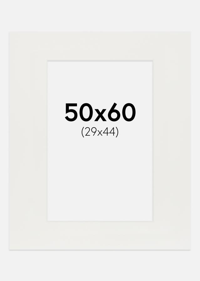 Paspartŭ Bela 3 mm Bel notranji rob 50x60 cm (29x44)