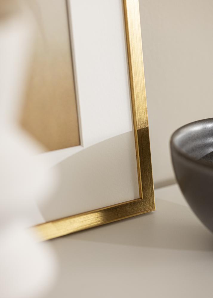 Okvir Edsbyn zlato 40x45 cm - Paspartȗ Bela 28x34 cm