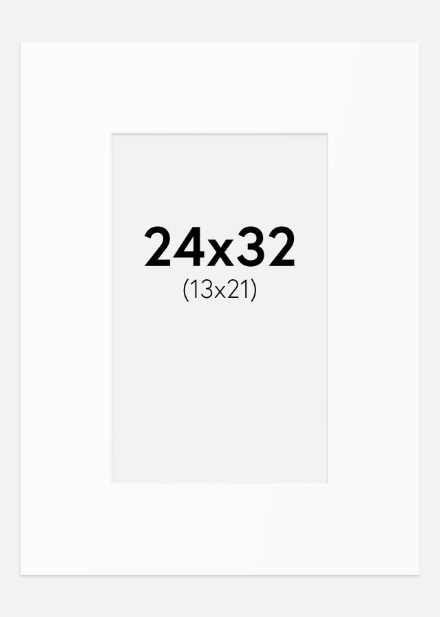 Paspartȗ Beli Standard (Belo Jedro) 24x32 cm (13x21)