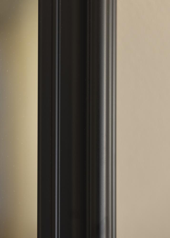 Ogledalo Mora Črna - Lastne mere