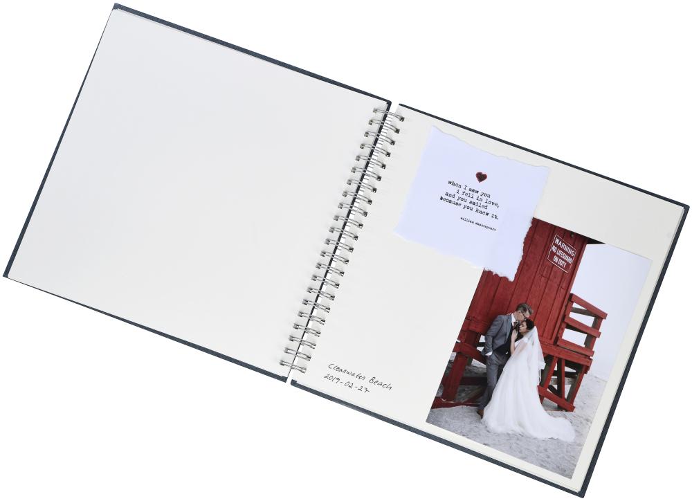 Base Line Platno Wire-O Modra 30x30 cm (50 Beli Strani / 25 listov)