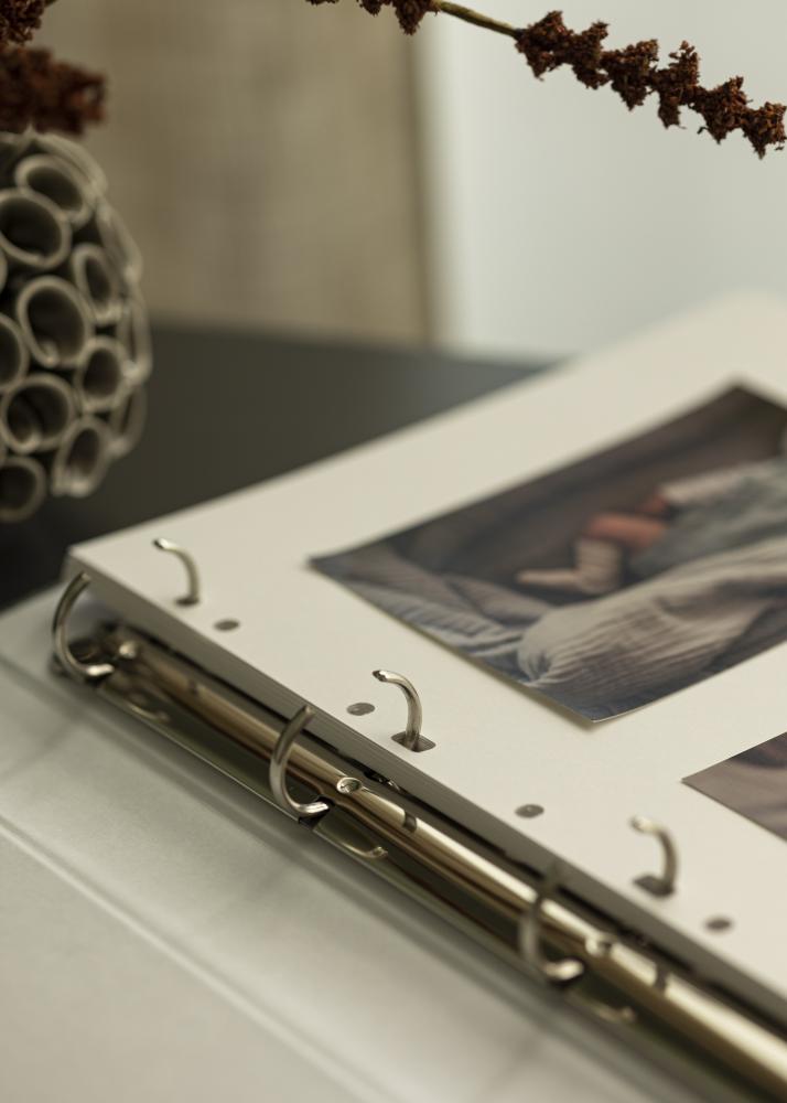 BGA List v albumu SA4 - 30 Beli List