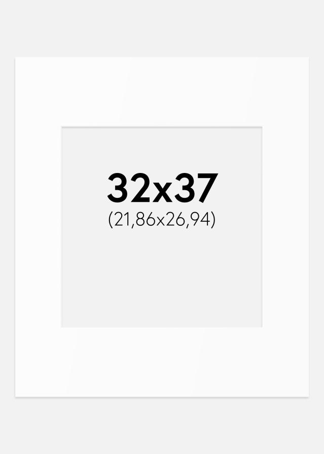 Paspartȗ Beli Standard (Belo Jedro) 32x37 cm (21,86x26,94)