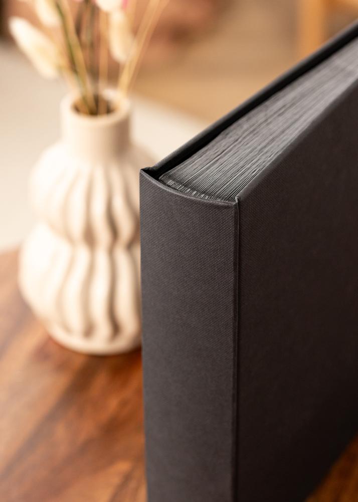 Wiro Album Črna - 30x30 cm (100 čierne Strani / 50 listov)