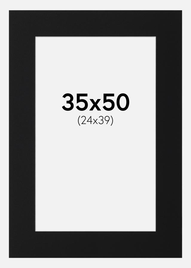 Paspartŭ Črni Standard (Belo Jedro) 35x50 cm (24x39)