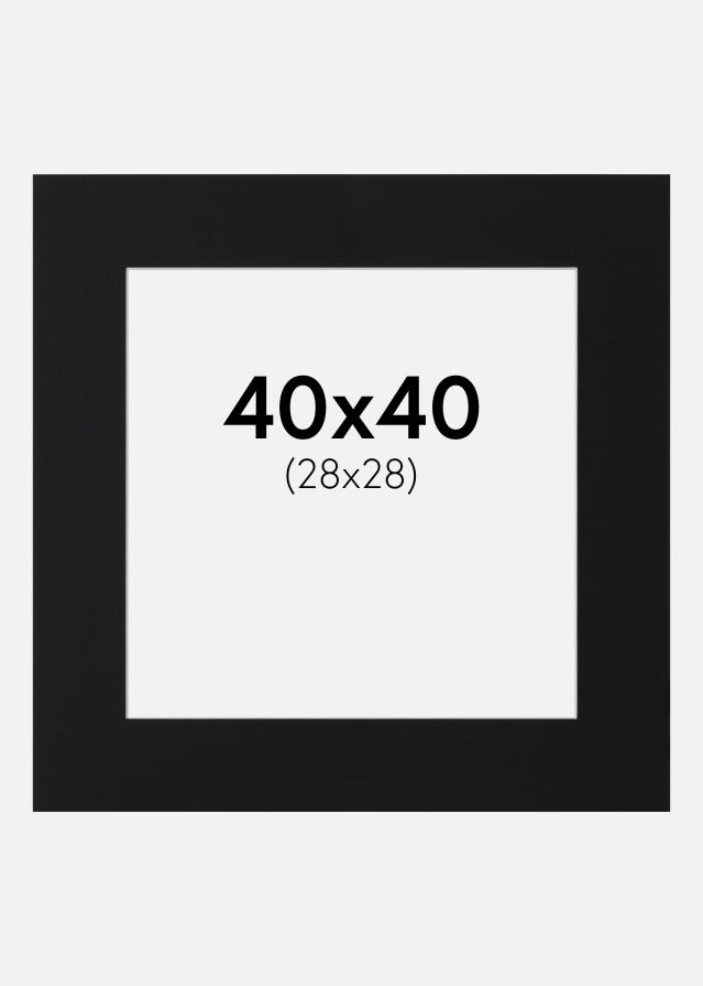 Paspartŭ Črni Standard (Belo Jedro) 40x40 cm (28x28)