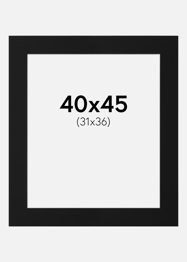 Paspartŭ Črni Standard (Belo Jedro) 40x45 cm (31x36)