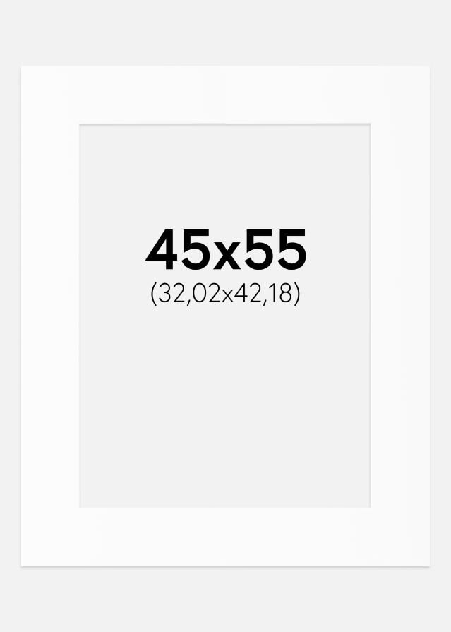 Paspartȗ Beli Standard (Belo Jedro) 45x55 cm (32,02x42,18)