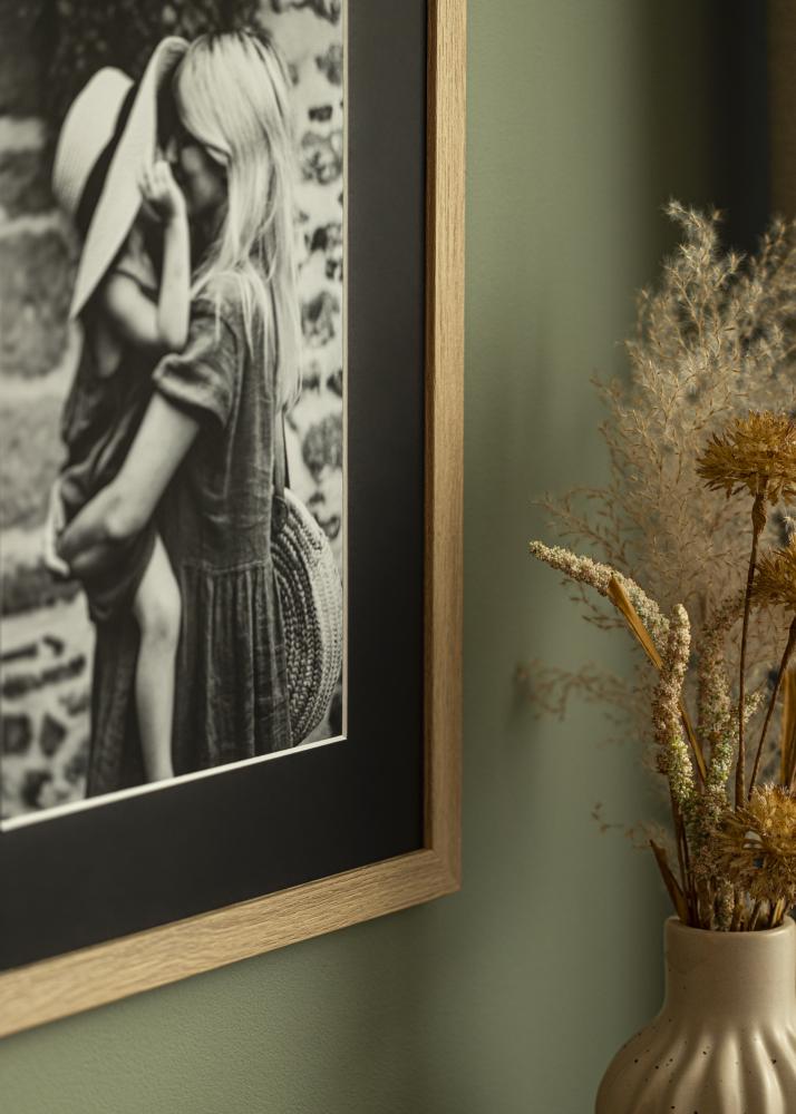 Paspartŭ Črni Standard (Belo Jedro) 65x90 cm (54x79)