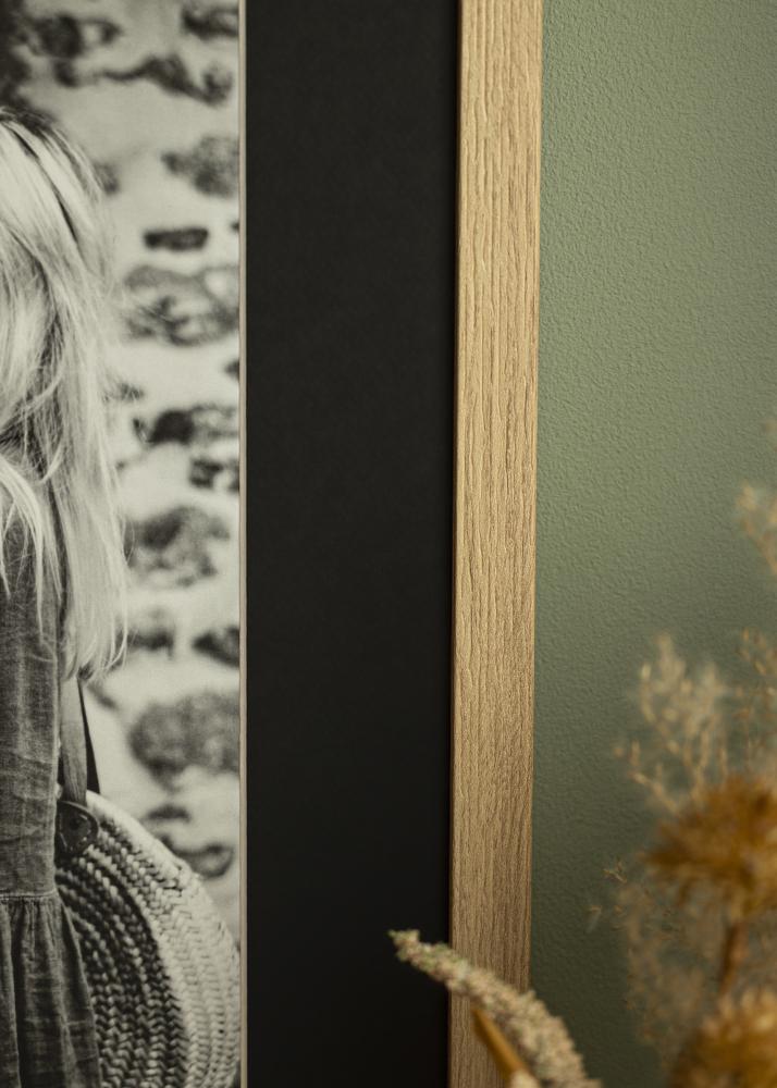 Paspartŭ Črni Standard (Belo Jedro) 65x90 cm (54x79)