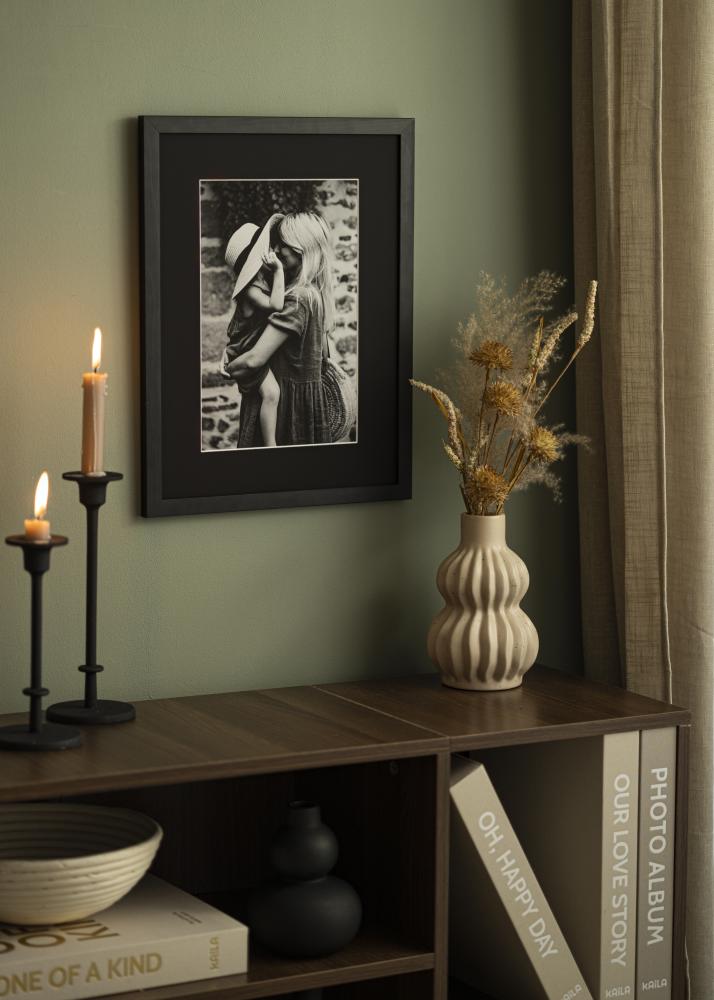 Paspartŭ Črni Standard (Belo Jedro) 65x90 cm (54x79)