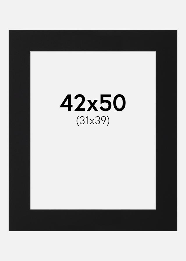 Paspartŭ Črni Standard (Belo Jedro) 42x50 cm (31x39)