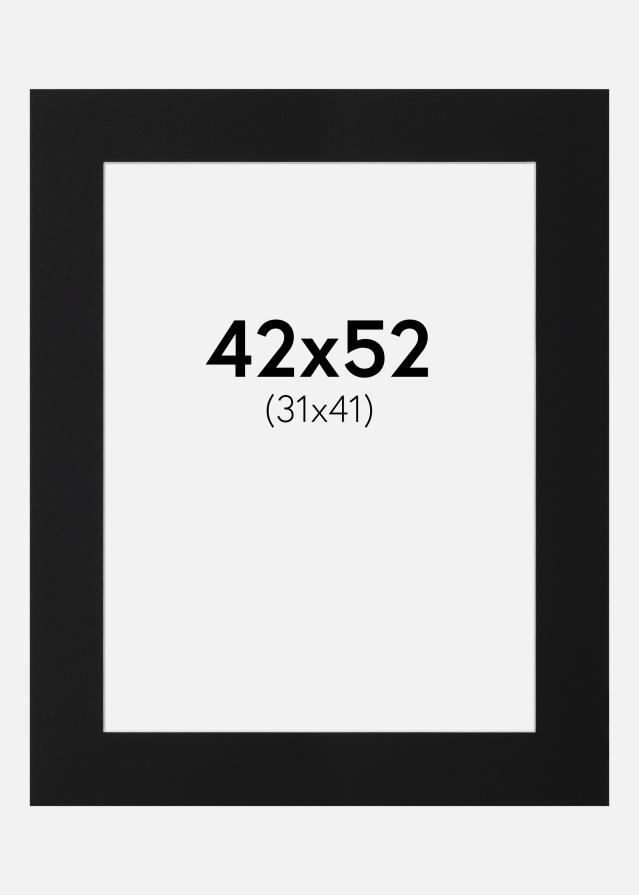 Paspartŭ Črni Standard (Belo Jedro) 42x52 cm (31x41)