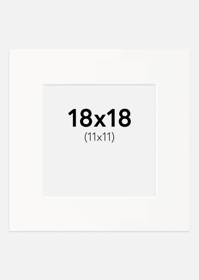 Paspartŭ Umazano bela Bel notranji rob 18x18 cm (11x11)