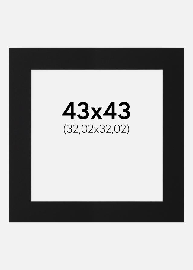 Paspartŭ Črni Standard (Belo Jedro) 43x43 cm (32,02x32,02)