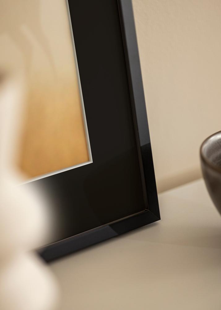 Okvir E-Line Črna 30x40 cm - Paspartŭ Črna 21x29,7 cm (A4)