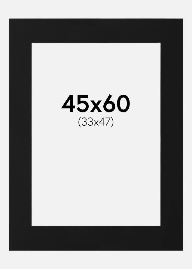 Paspartŭ Črni Standard (Belo Jedro) 45x60 cm (33x47)