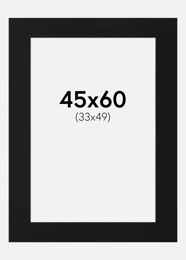 Paspartŭ Črni Standard (Belo Jedro) 45x60 cm (33x49)