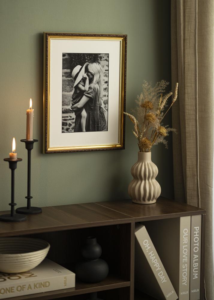 Paspartŭ Bela Črn notranji rob 15x21 cm (9x14 cm)