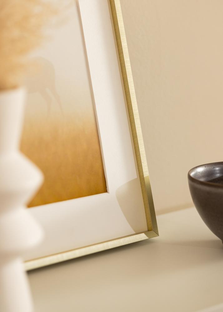 Okvir Nielsen Premium Alpha Brušen Zlata - Poljubna velikost