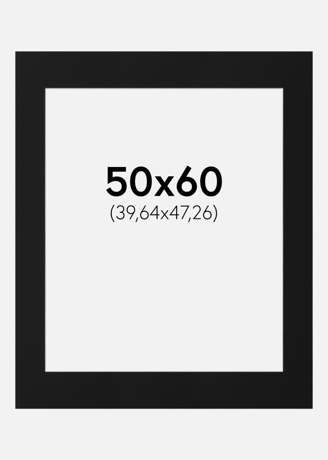 Paspartŭ Črni Standard (Belo Jedro) 50x60 cm (39,64x47,26)