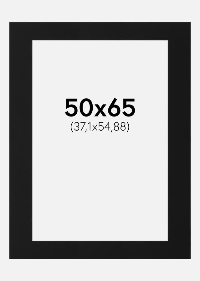 Paspartŭ Črni Standard (Belo Jedro) 50x65 cm (37,1x54,88)