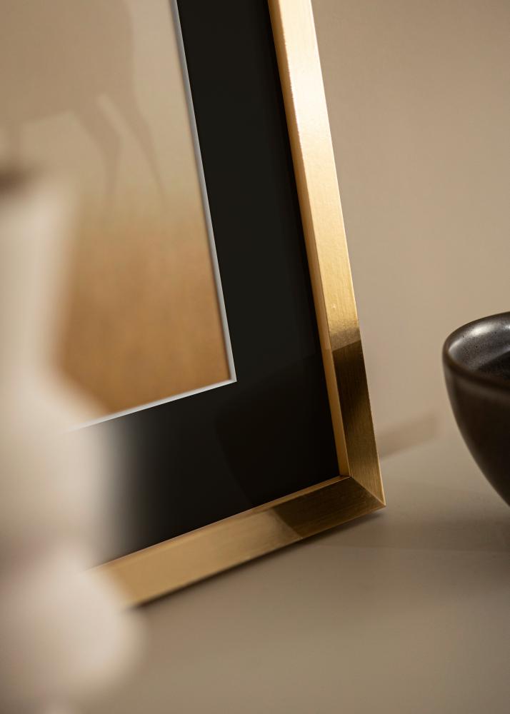 Okvir Selection Zlata 13x18 cm - Paspartŭ Črna 9x12 cm