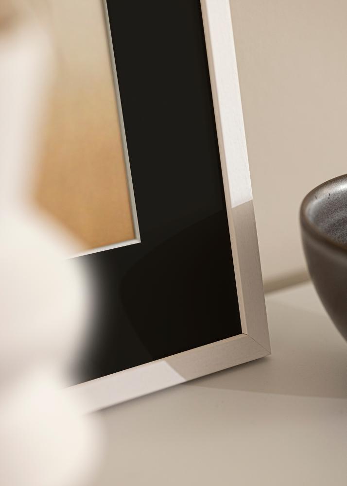 Okvir Edsbyn Bela 20x30 cm - Paspartŭ Črna 15x21 cm (A5)
