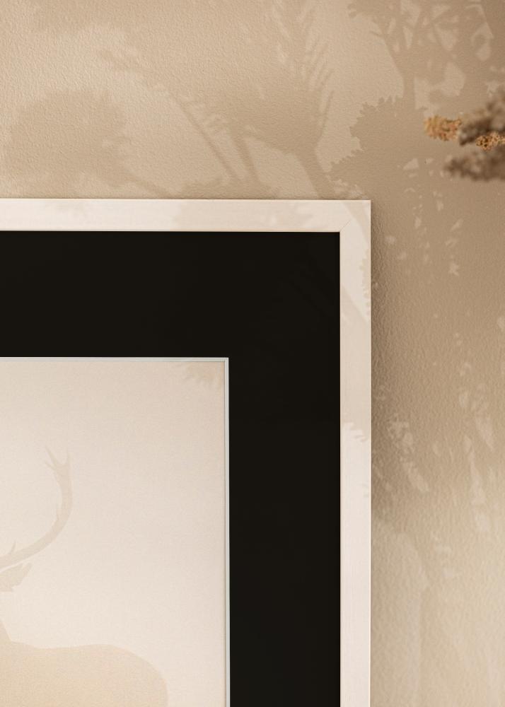 Okvir Edsbyn Bela 20x30 cm - Paspartŭ Črna 15x21 cm (A5)