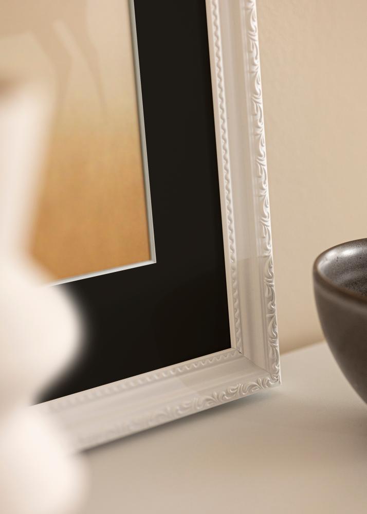 Okvir Abisko Bela 28x35 cm - Paspartŭ Črna 8x10 inches