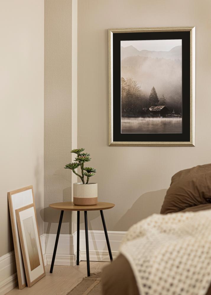 Okvir Västkusten Srebrna 70x100 cm - Paspartŭ Črna 62x93 cm