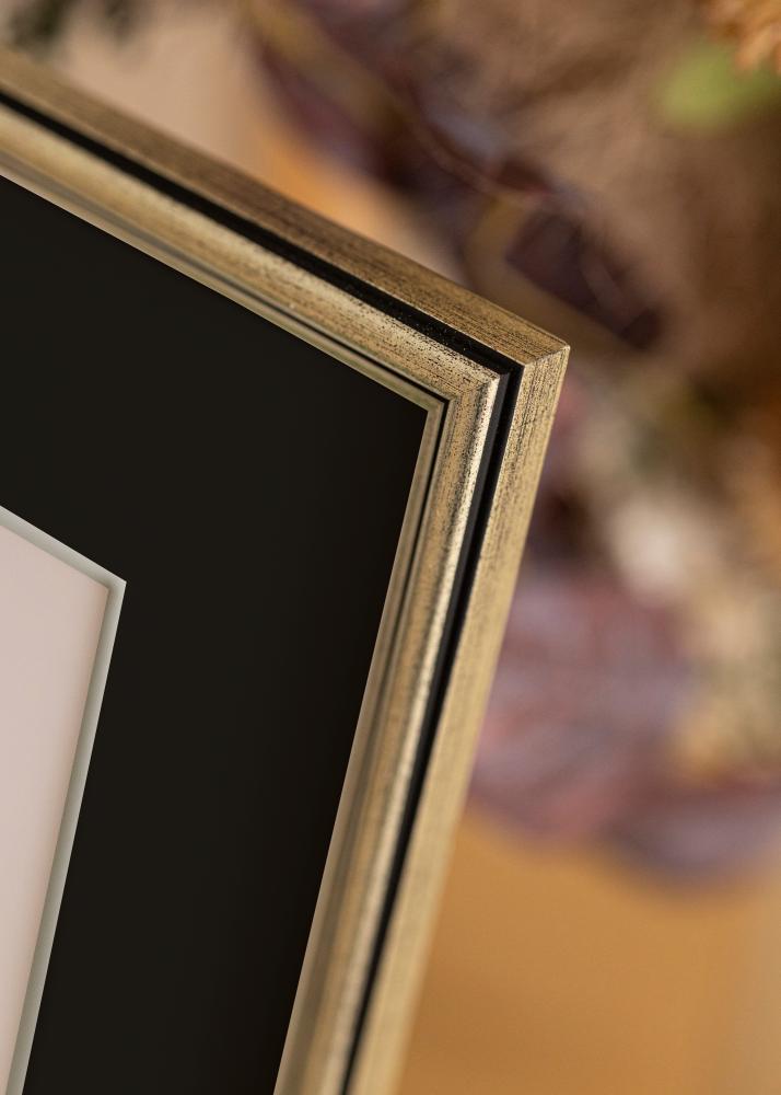 Okvir Horndal Srebrna 18x24 cm - Paspartŭ Črna 13x18 cm