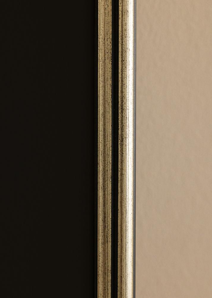 Okvir Horndal Srebrna 18x24 cm - Paspartŭ Črna 13x18 cm