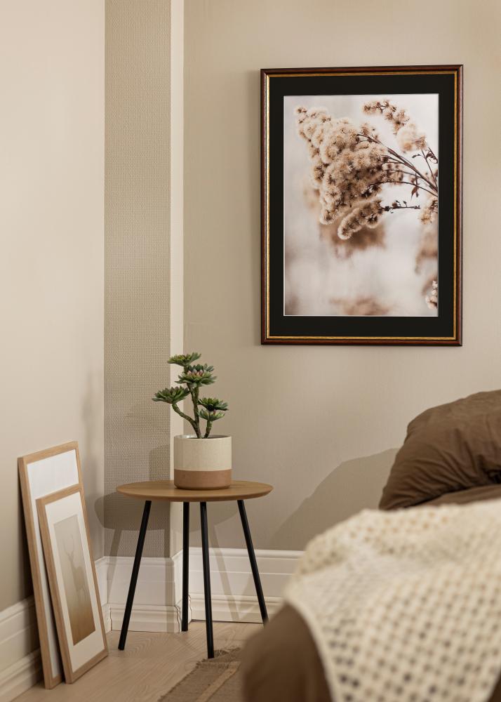 Okvir Siljan Rjava 30x40 cm - Paspartŭ Črna 21x29,7 cm (A4)