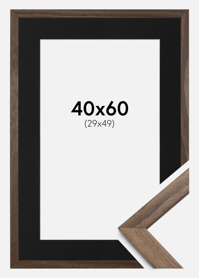 Okvir Eleganten Oreh 40x60 cm - Paspartŭ Črna 30x50 cm