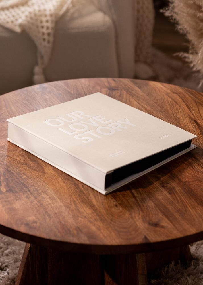 KAILA Fotoalbum NAŠA LJUBEZENSKA ZGODBA Krema - 600 slik v 10x15 cm