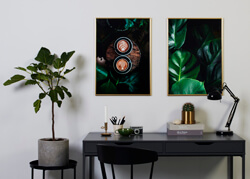 Eleganten zlati okvir ustreza skoraj vsakemu motivu, bodisi posterjem ali lastnim slikam