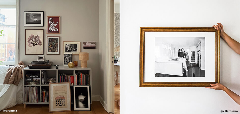 Različni okvirji za slike v dnevni sobi